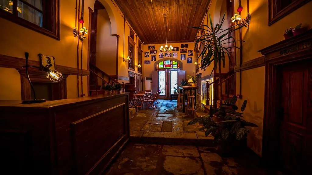 Sanart Guest House & Loca Garden Bergama