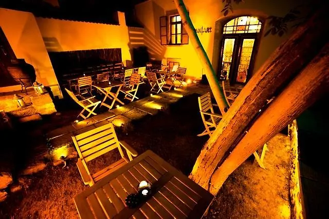 Sanart Guest House & Loca Garden Bergama