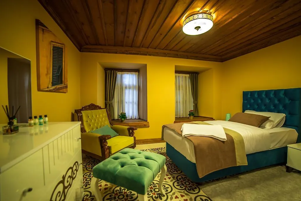 Sanart Guest House & Loca Garden Bergama