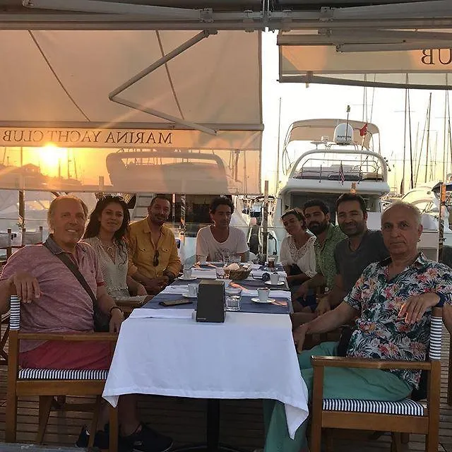 Sanart Guest House & Loca Garden Bergama
